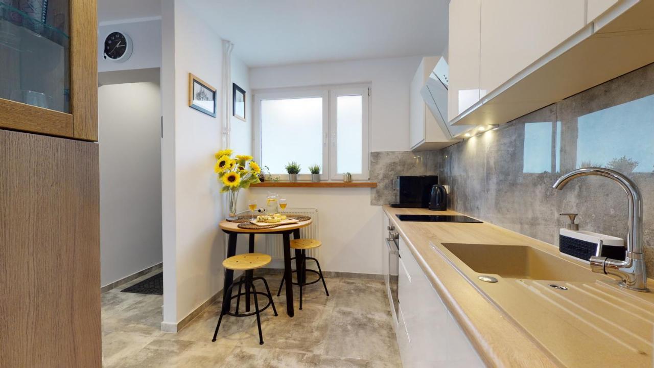 Apartament Kuznicza Daire Wroclaw Dış mekan fotoğraf
